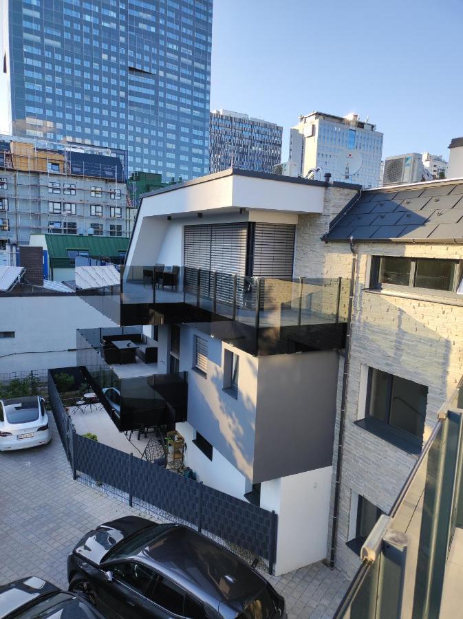 Luxurioeses Penthouse Mit Blick Auf Die Uno-City Und Dem Kaiserwasser. 3Schlafzimmer, 2 Baeder, Privat Lift Ins Apartment เวียนนา ภายนอก รูปภาพ